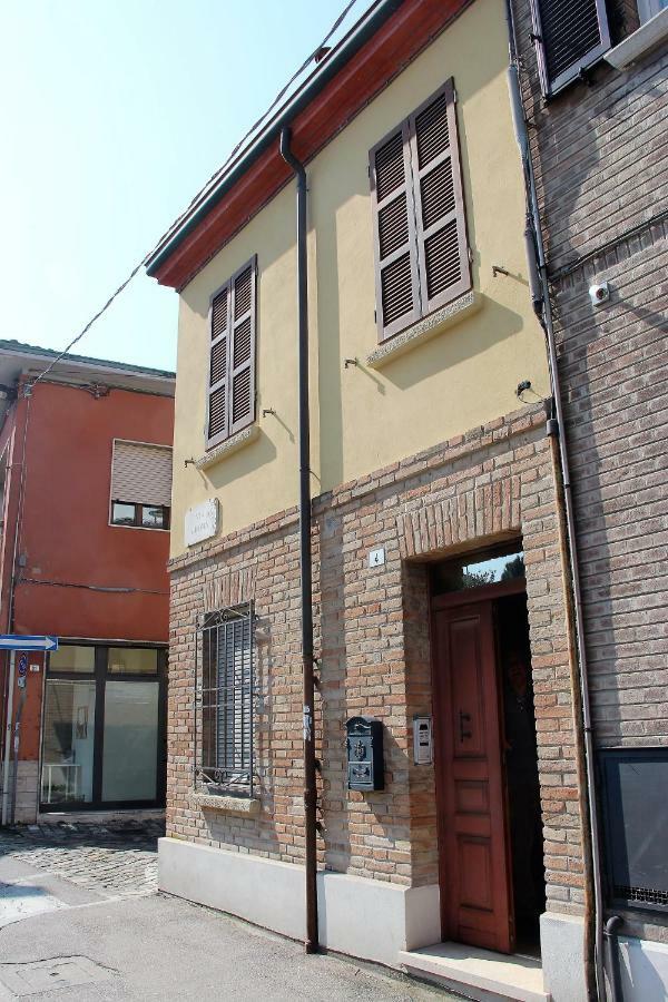 Via Di Roma 4 Apartment Ravenna Bagian luar foto